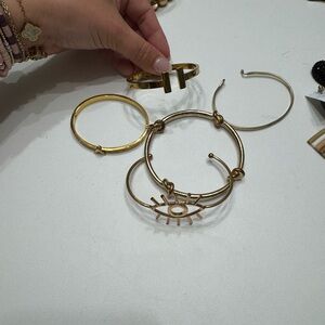 Bundle 5 gold bangles